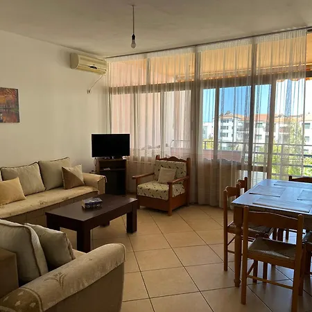 דירה Golem Beach Apartment גולם